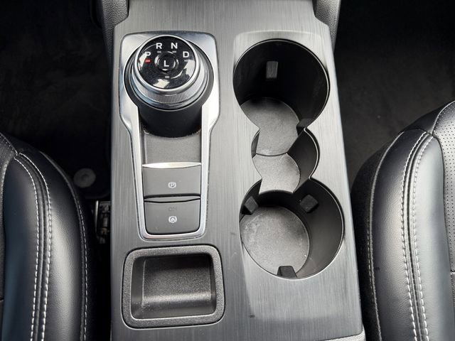 Used 2024 Ford Escape Platinum AWD/4WD image 26