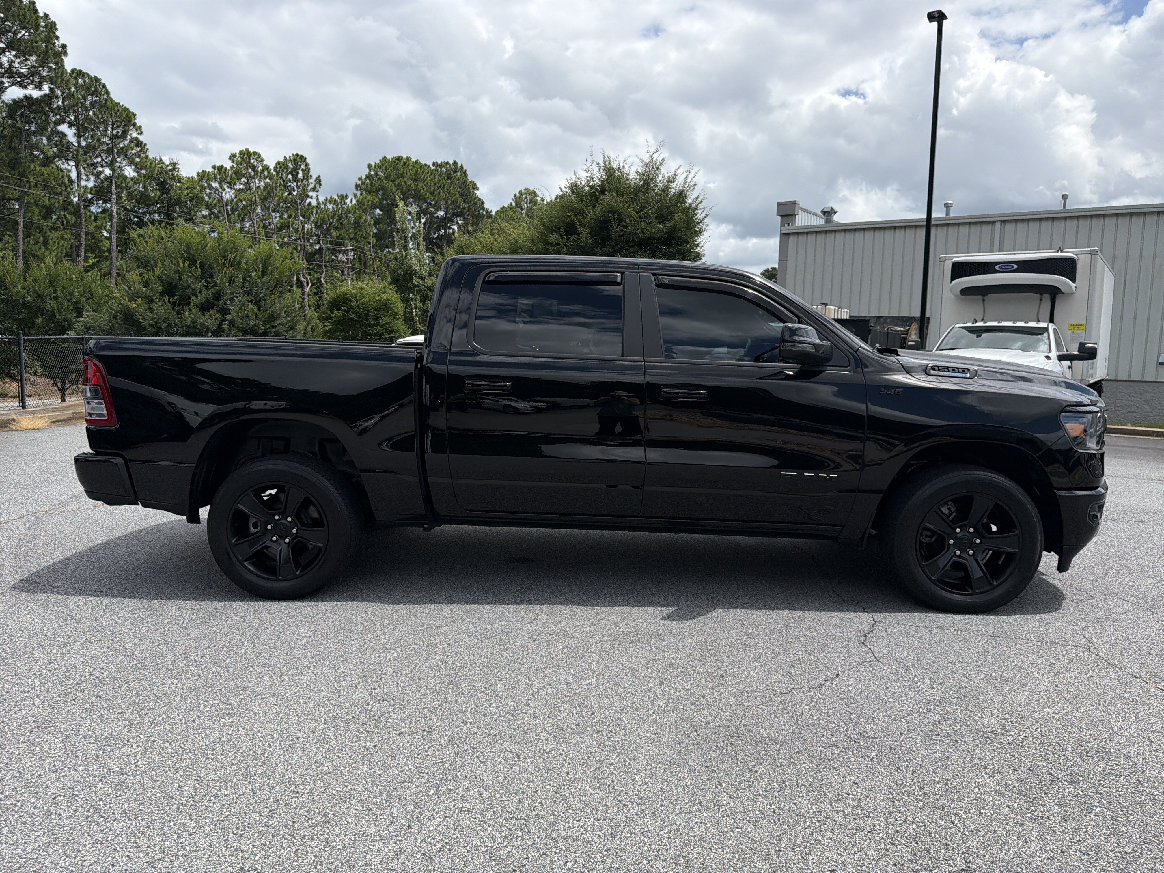 Used 2023 RAM 1500 Big Horn AWD/4WD image 9