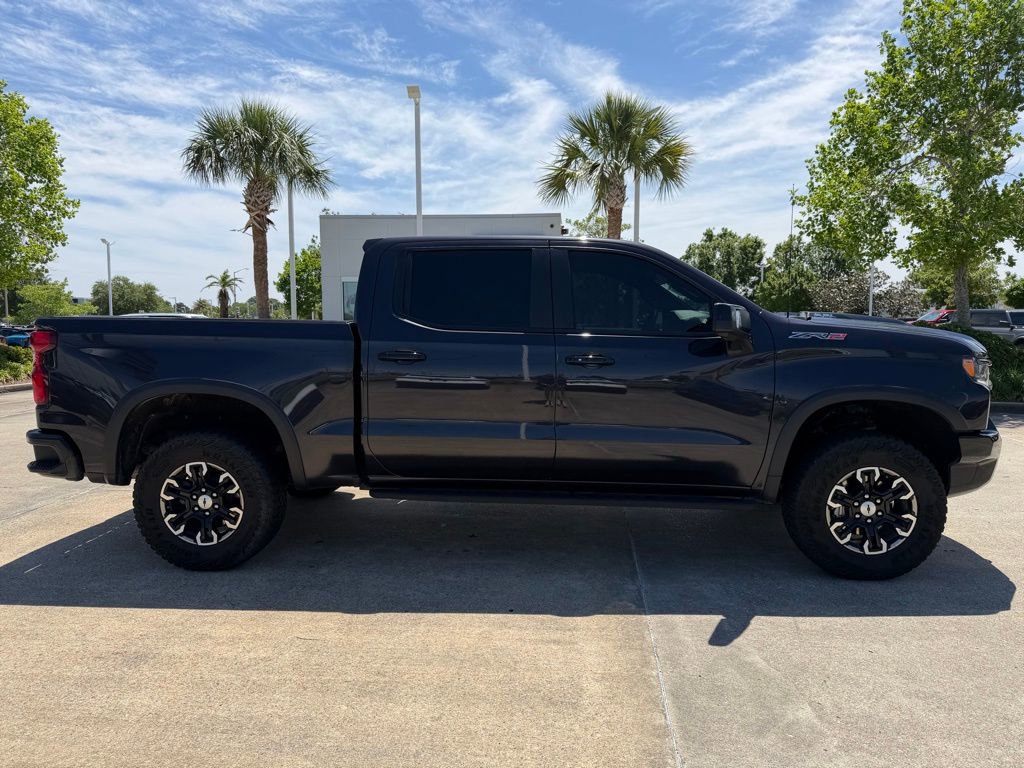 Used 2023 Chevrolet Silverado 1500 ZR2 image 5