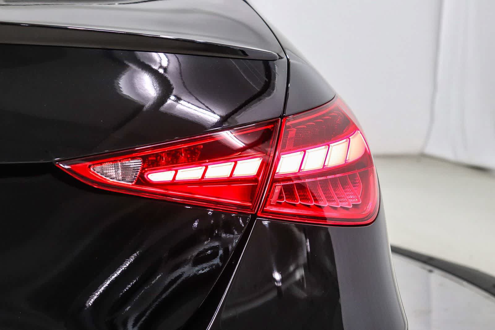 Certified 2022 Mercedes-Benz C 300 Sedan image 40