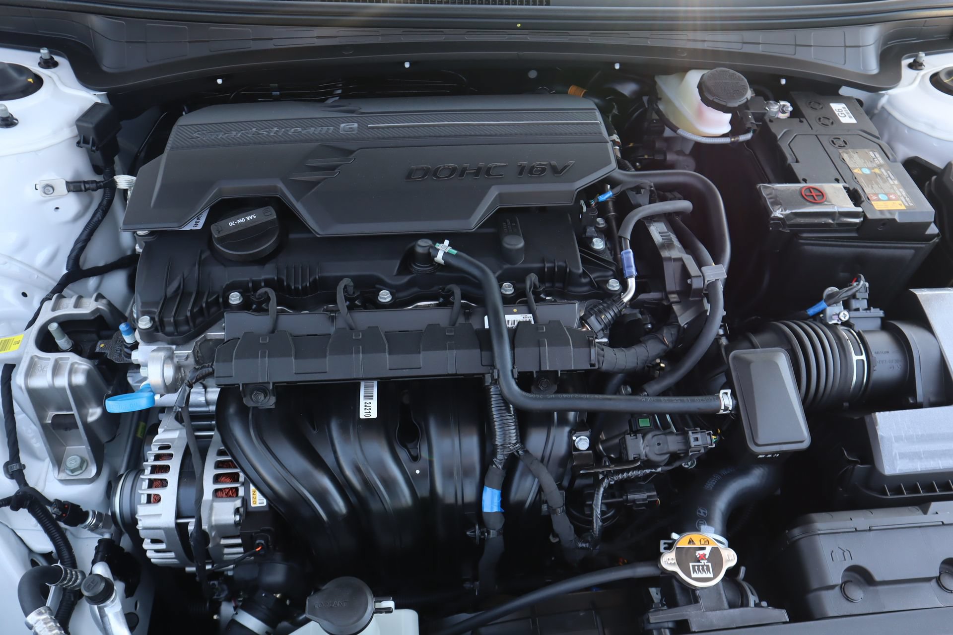 New 2026 Hyundai Elantra SEL Sport FWD image 6