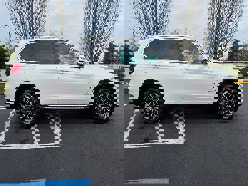 Used 2015 BMW X5 xDrive35i image 4