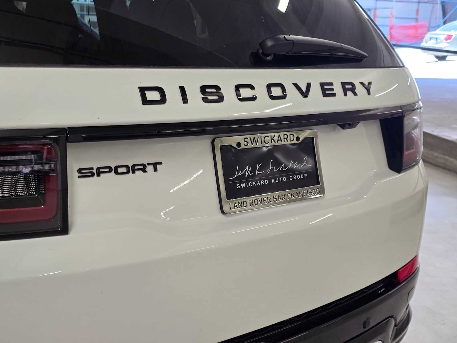 New 2026 Land Rover Discovery Sport Landmark AWD/4WD image 13