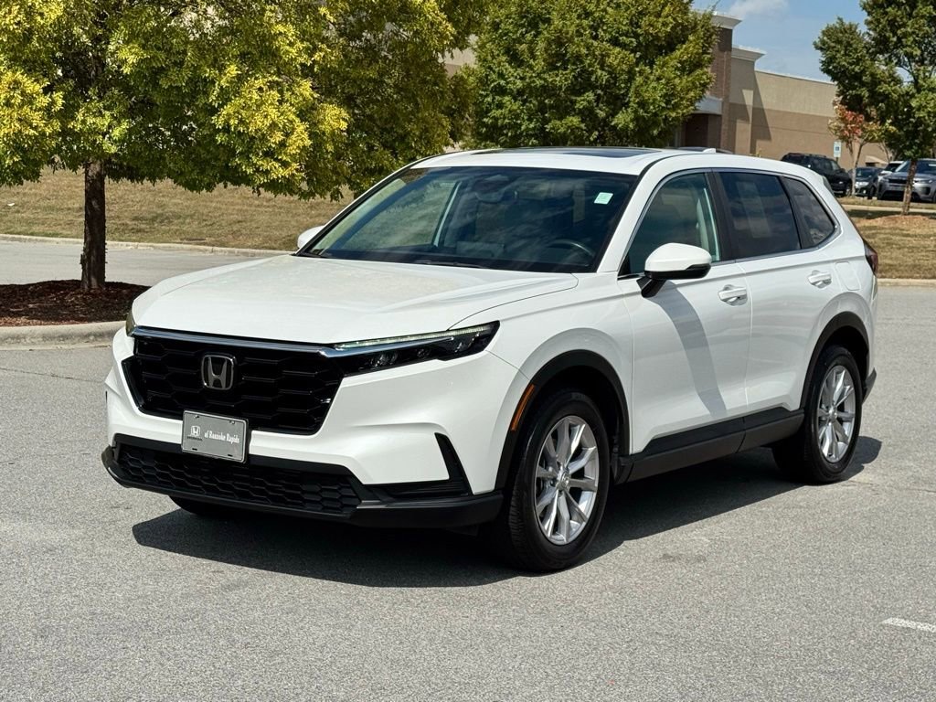 Used 2023 Honda CR-V EX image 2