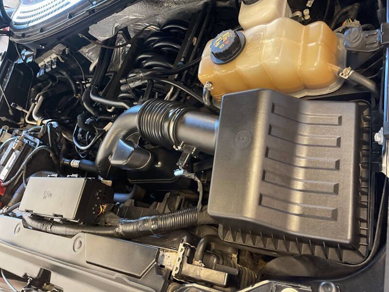 Used 2013 Ford F150 XLT w/ Trailer Tow Pkg image 11