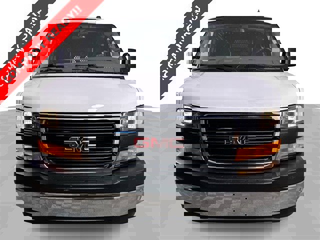 Used 2023 GMC Savana 2500 w/ Driver Convenience Package image 3