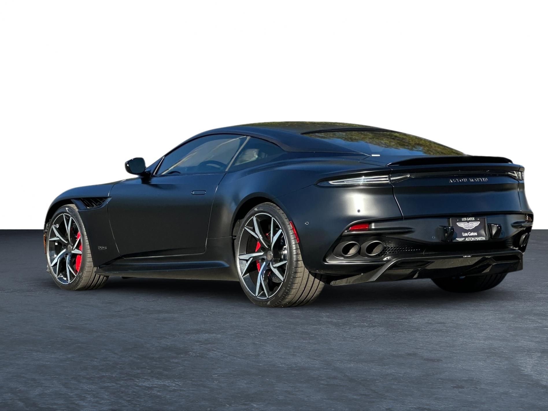 Used 2019 Aston Martin DBS Superleggera image 2