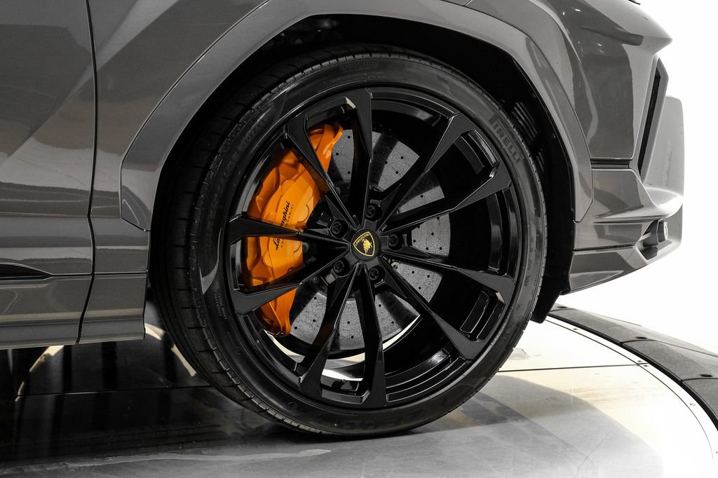 Used 2024 Lamborghini Urus S AWD/4WD image 63
