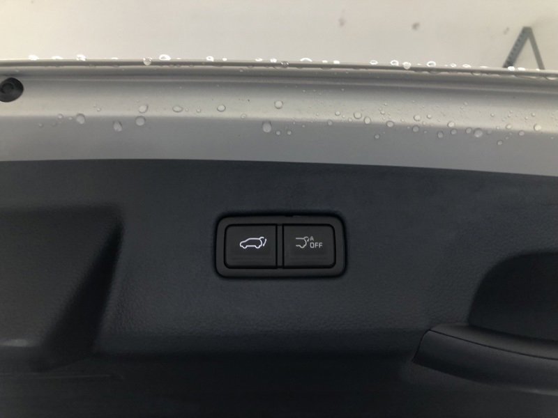 New 2026 Kia Carnival EX image 9