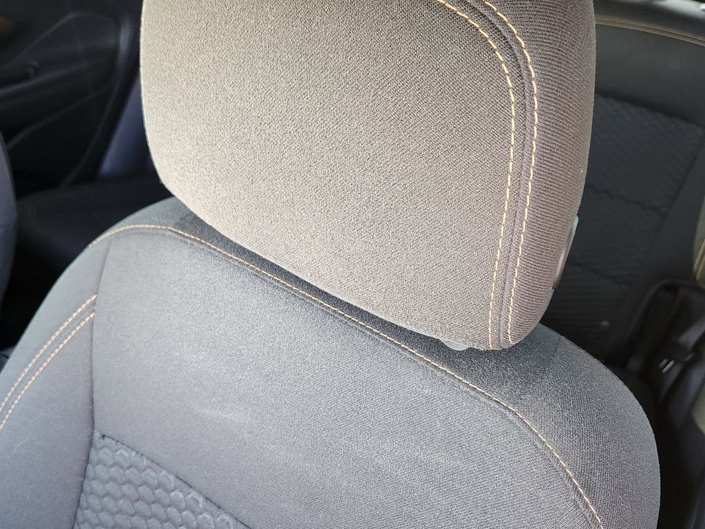 Used 2020 GMC Terrain SLE w/ Driver Convenience Package image 14