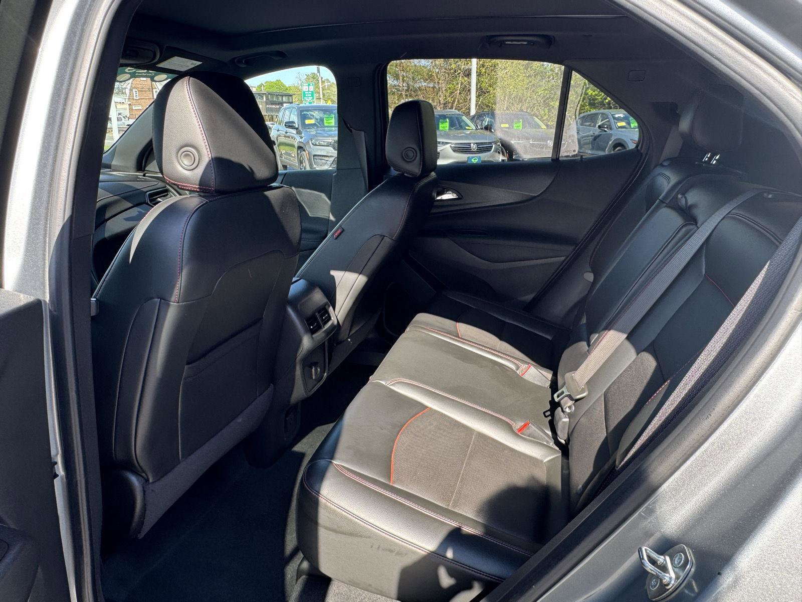 Certified 2023 Chevrolet Equinox RS w/ RS Leather Package AWD/4WD image 14