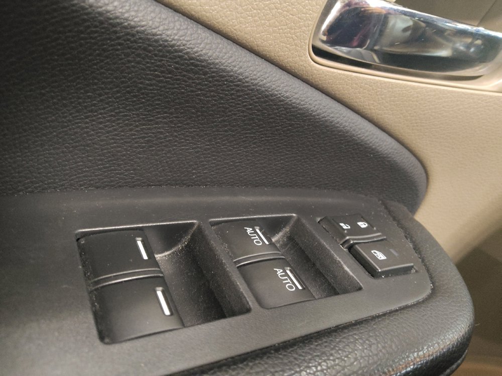 Used 2016 Honda Pilot EX-L image 27
