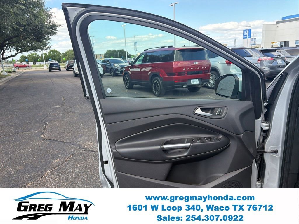 Used 2019 Ford Escape SEL FWD image 8