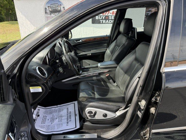 Used 2010 Mercedes-Benz GL 320 BlueTEC 4MATIC image 9