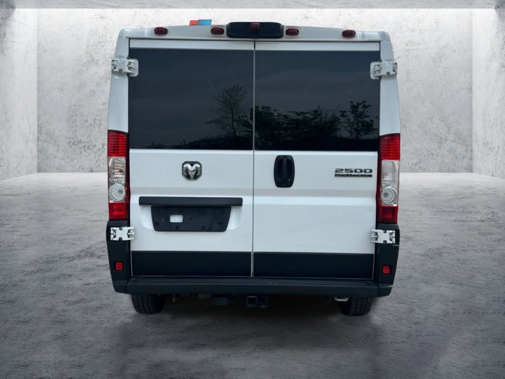 Used 2023 RAM ProMaster 2500 FWD image 4