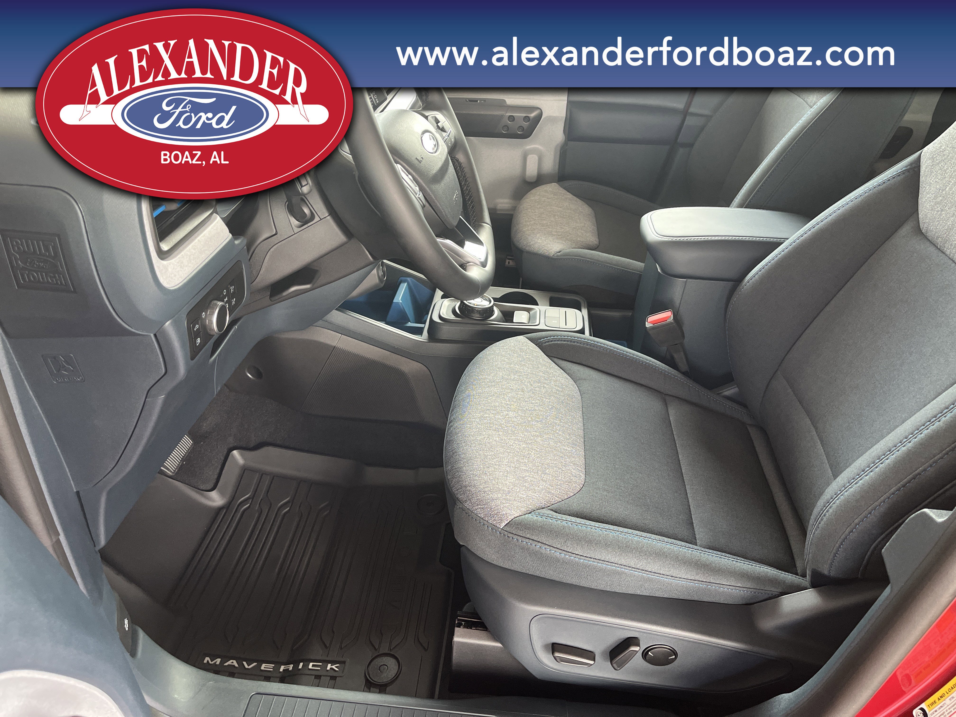 New 2025 Ford Maverick XLT w/ XLT Luxury Package image 10