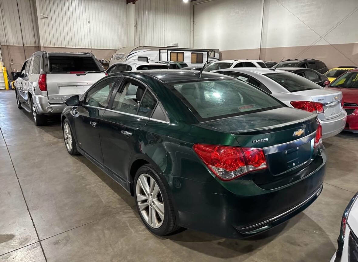 Used 2014 Chevrolet Cruze LTZ w/ RS Package image 4