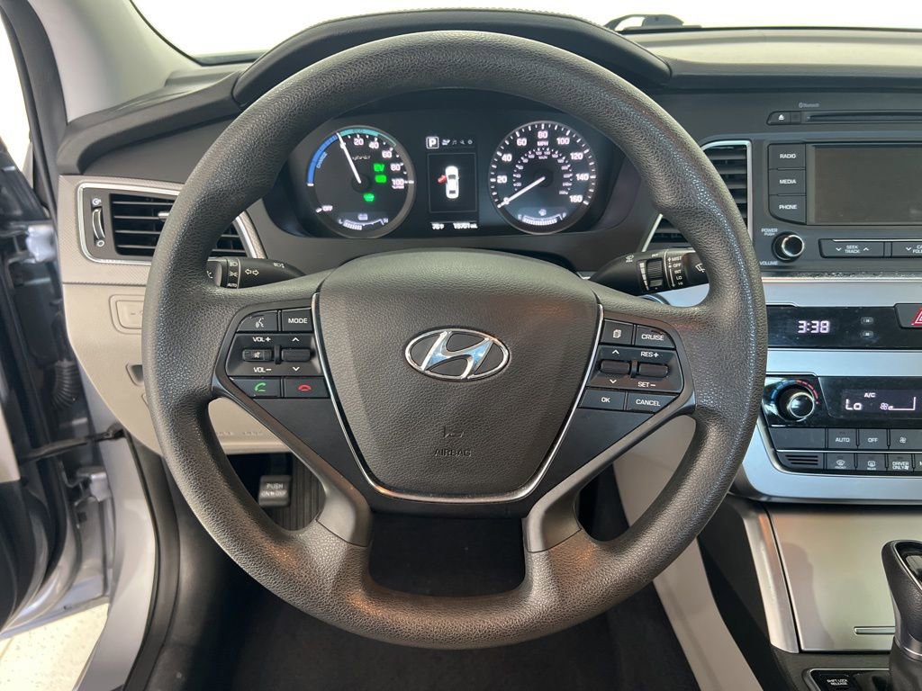 Used 2016 Hyundai Sonata SE image 10