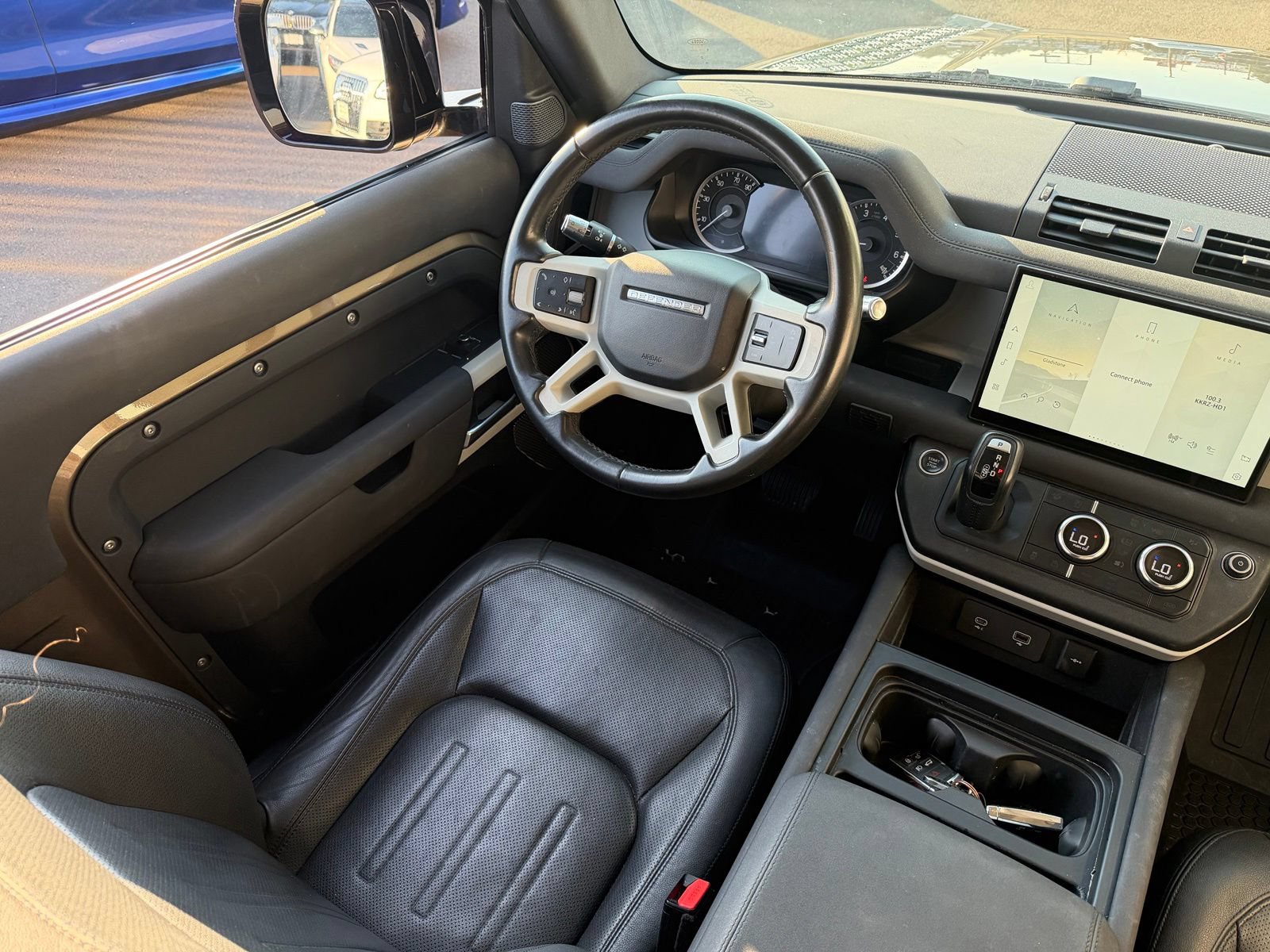 Used 2022 Land Rover Defender 90 S AWD/4WD image 6