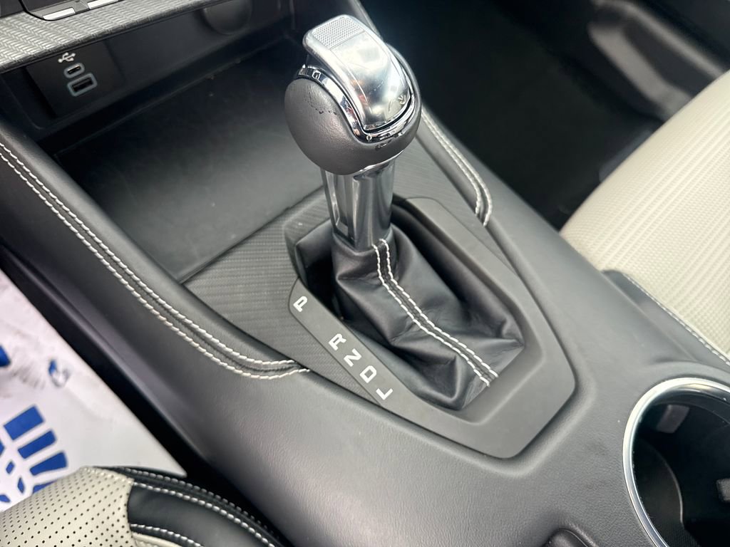 Used 2025 Ford Mustang Premium image 35