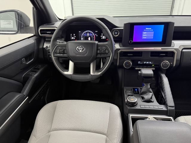 New 2026 Toyota 4Runner SR5 AWD/4WD image 31