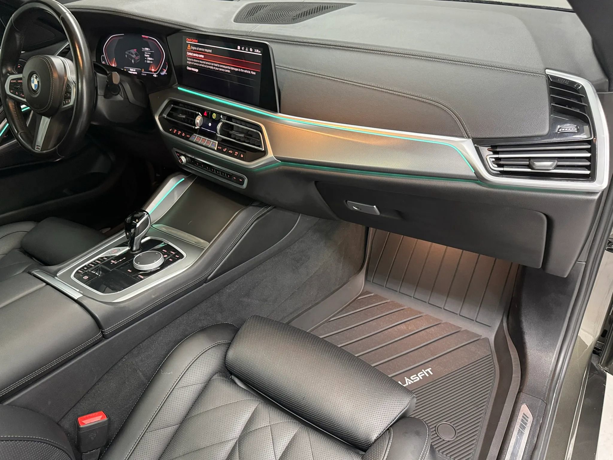 Used 2023 BMW X6 xDrive40i w/ M Sport Package image 9
