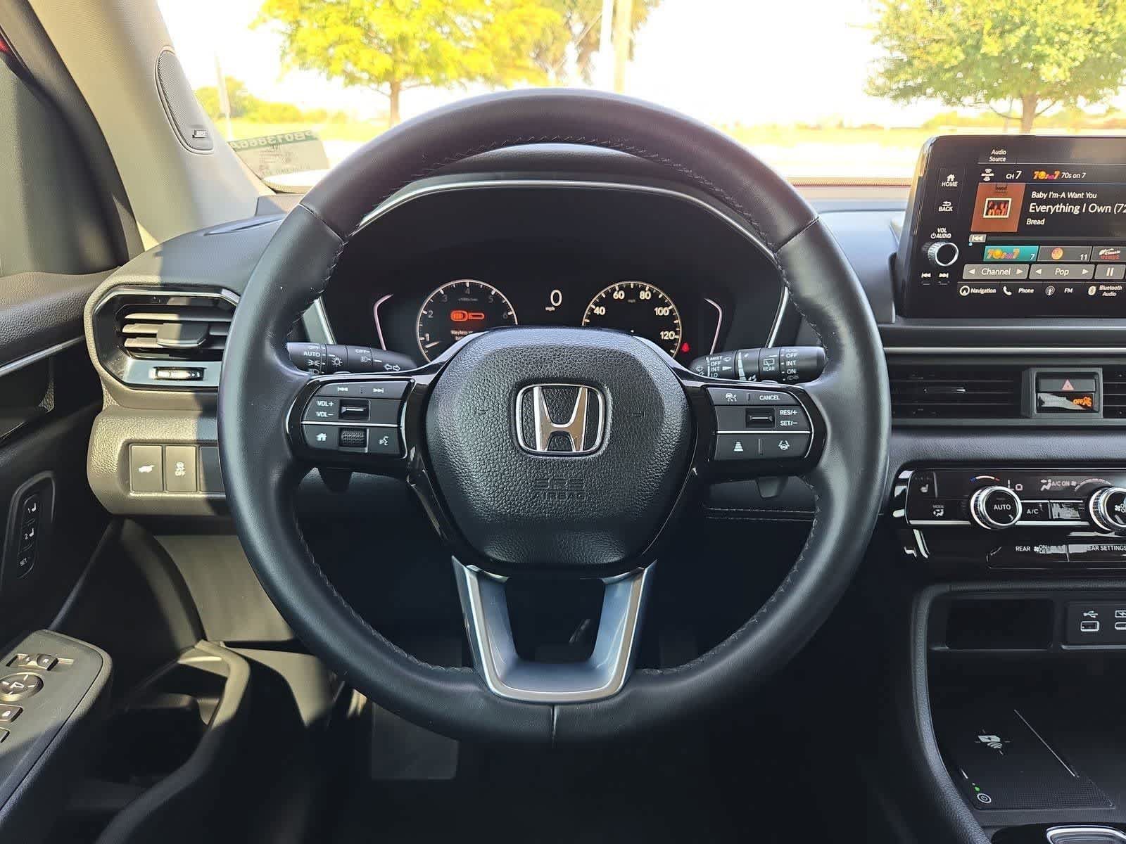 Used 2023 Honda Pilot Touring image 22