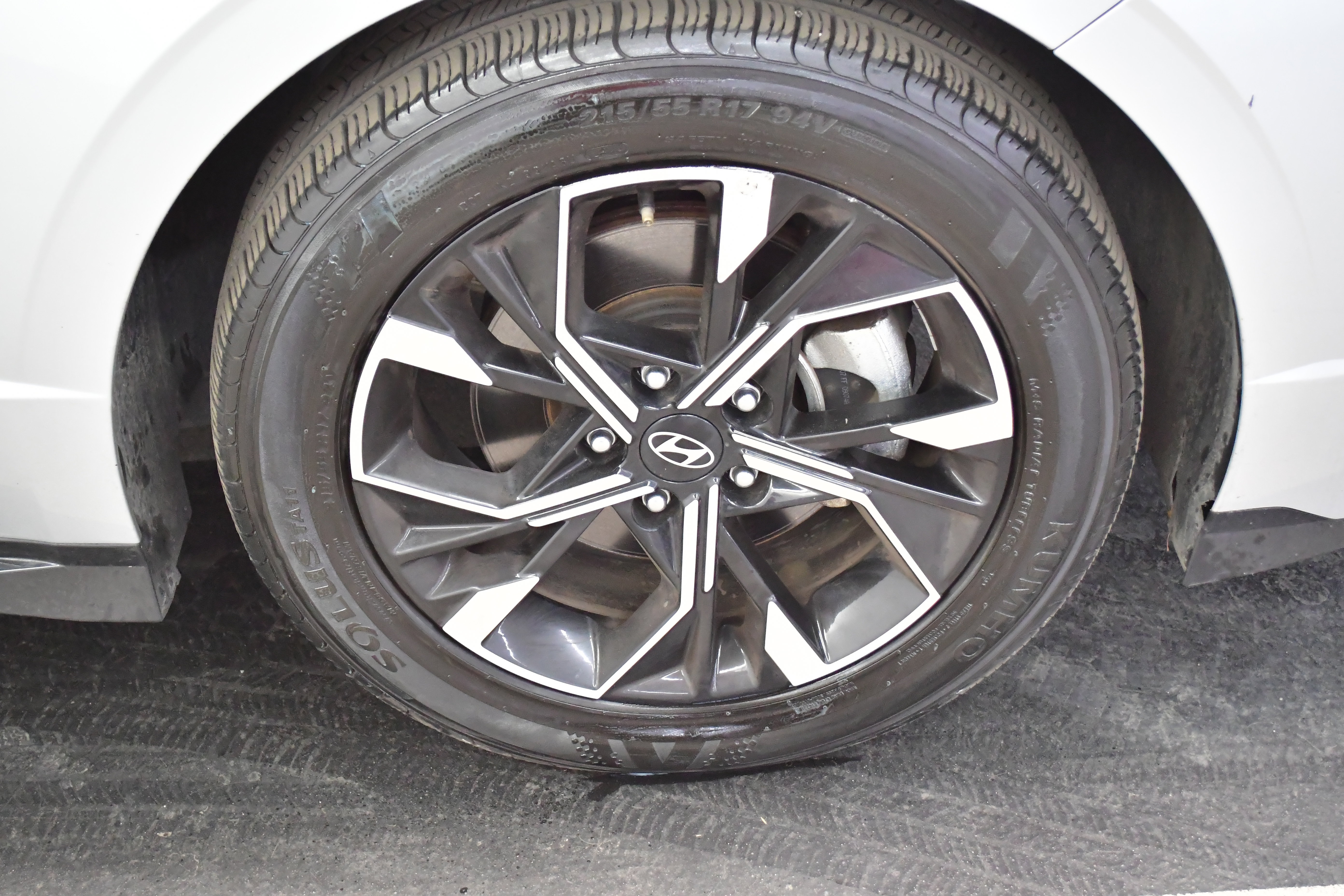 Used 2025 Hyundai Sonata SEL FWD image 35