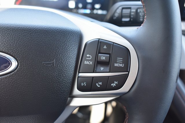 Used 2025 Ford Explorer Active image 20