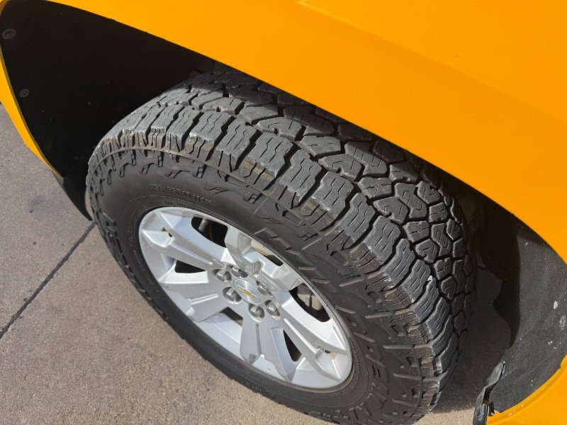 Used 2018 Chevrolet Colorado LT w/ LT Convenience Package AWD/4WD image 14