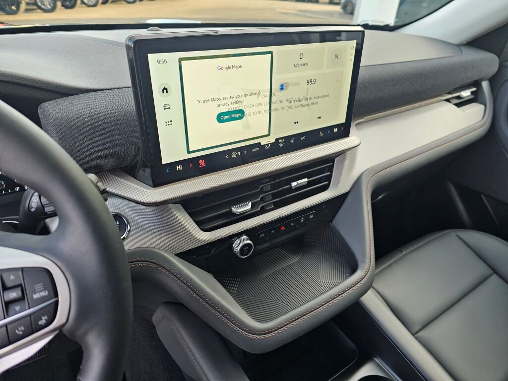 New 2026 Ford Explorer Active w/ Active Comfort Package image 14