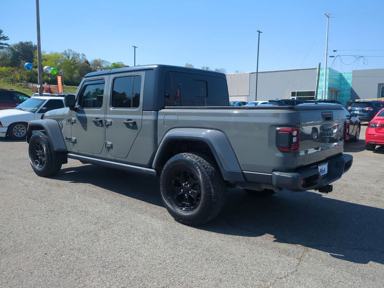 Used 2021 Jeep Gladiator Sport AWD/4WD image 6