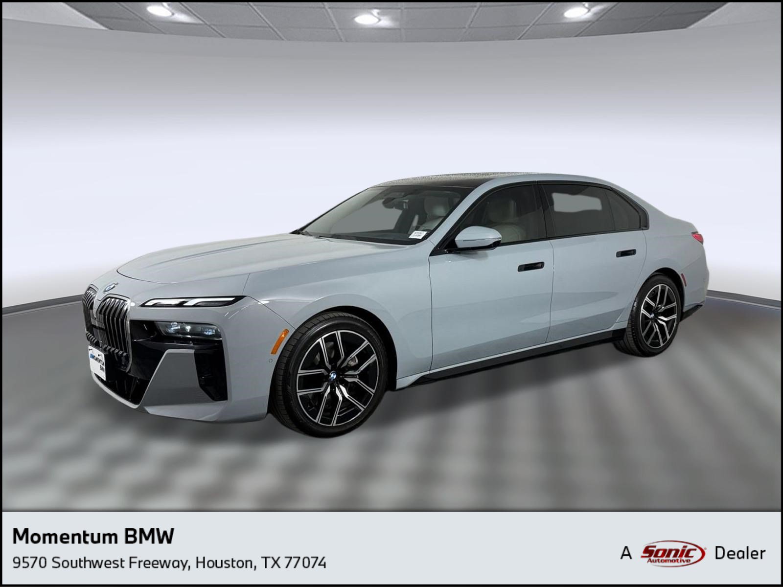 Certified 2024 BMW 740i xDrive AWD/4WD image 1