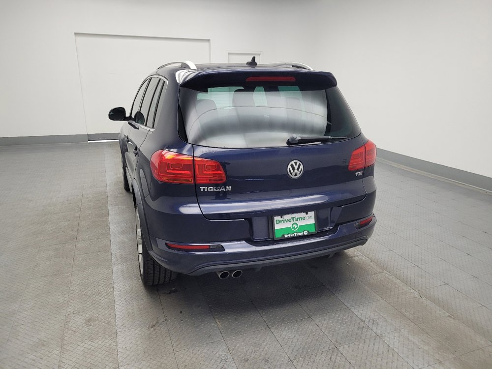 Used 2016 Volkswagen Tiguan R-Line image 6