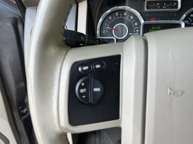 Used 2013 Ford Expedition XL w/ HD Trailer Tow Pkg AWD/4WD image 19