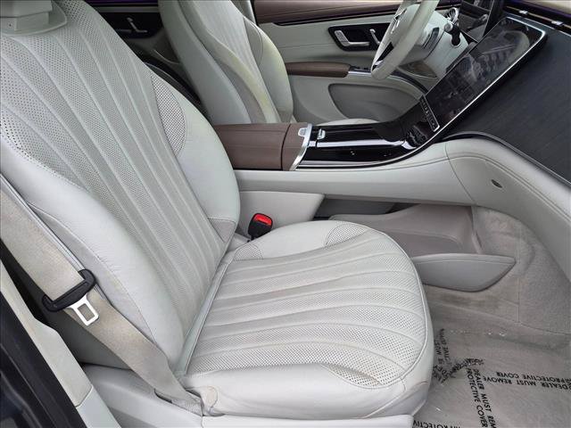 Used 2023 Mercedes-Benz EQS 450+ SUV image 21