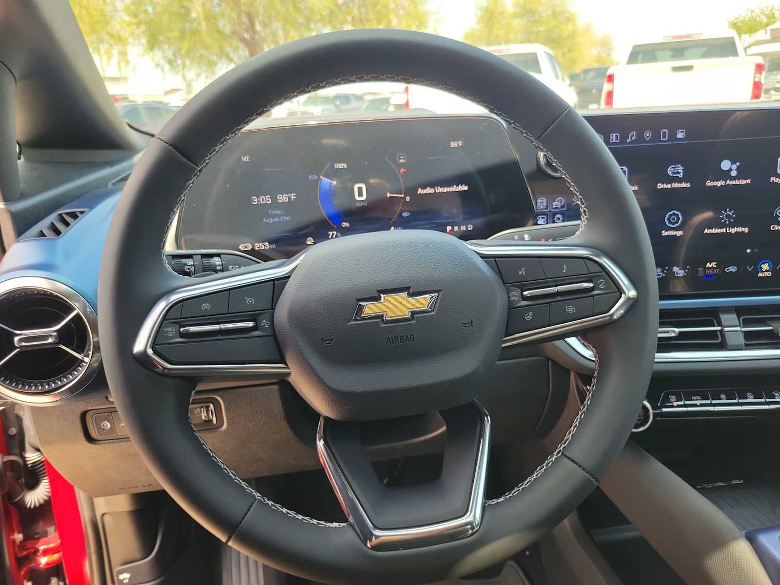 New 2025 Chevrolet Equinox EV LT w/ Convenience Package II FWD image 23