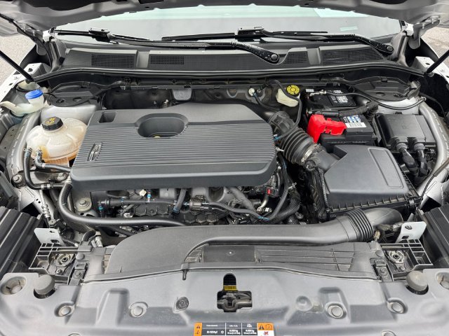 Used 2020 Lincoln Corsair AWD w/ Equipment Group 101A image 19