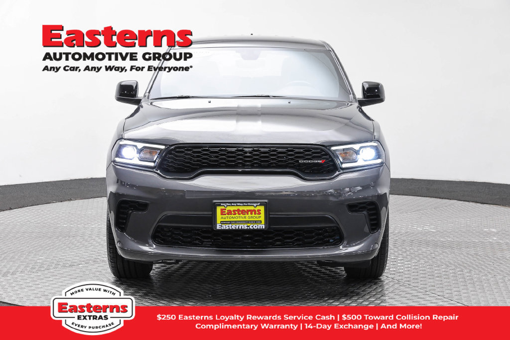 Used 2025 Dodge Durango GT RWD image 3