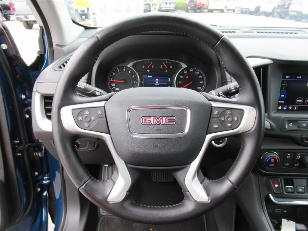 Used 2020 GMC Terrain SLE w/ Driver Convenience Package image 17