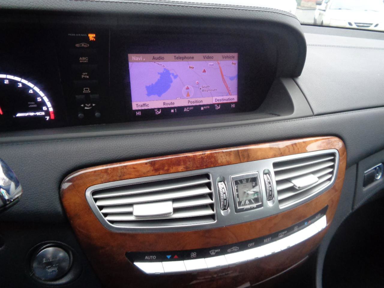 Used 2013 Mercedes-Benz CL 63 AMG image 33
