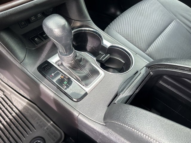 Used 2019 Toyota Highlander LE image 27