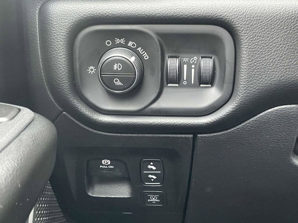 New 2026 RAM 1500 Big Horn AWD/4WD image 27