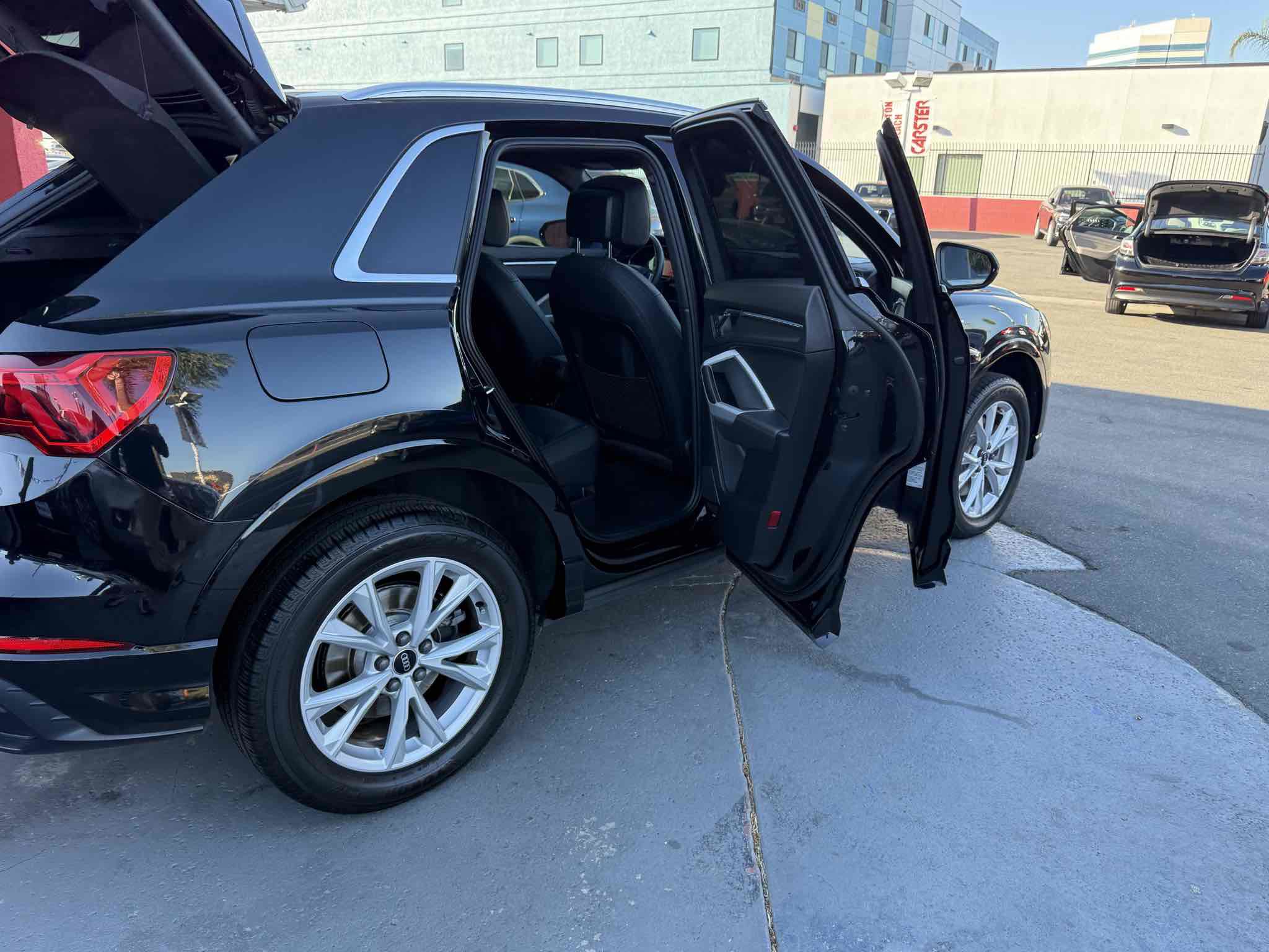 Used 2022 Audi Q3 2.0T Premium Plus w/ Premium Plus Package image 44