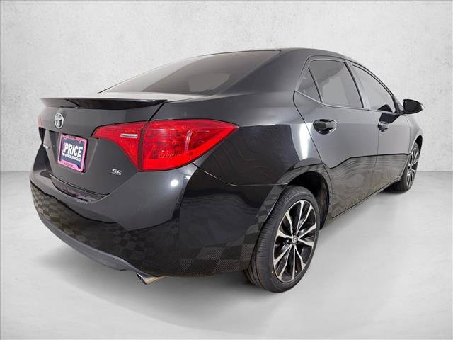 Used 2018 Toyota Corolla SE FWD image 3