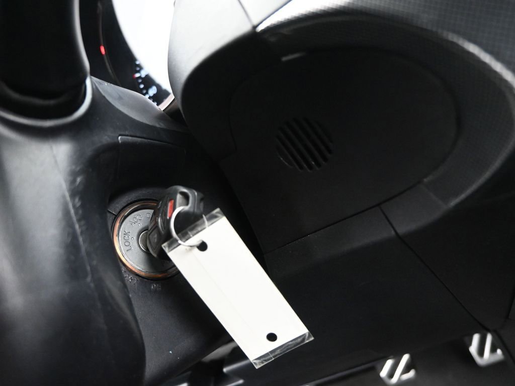 Used 2008 Mitsubishi Lancer Evolution GSR image 21