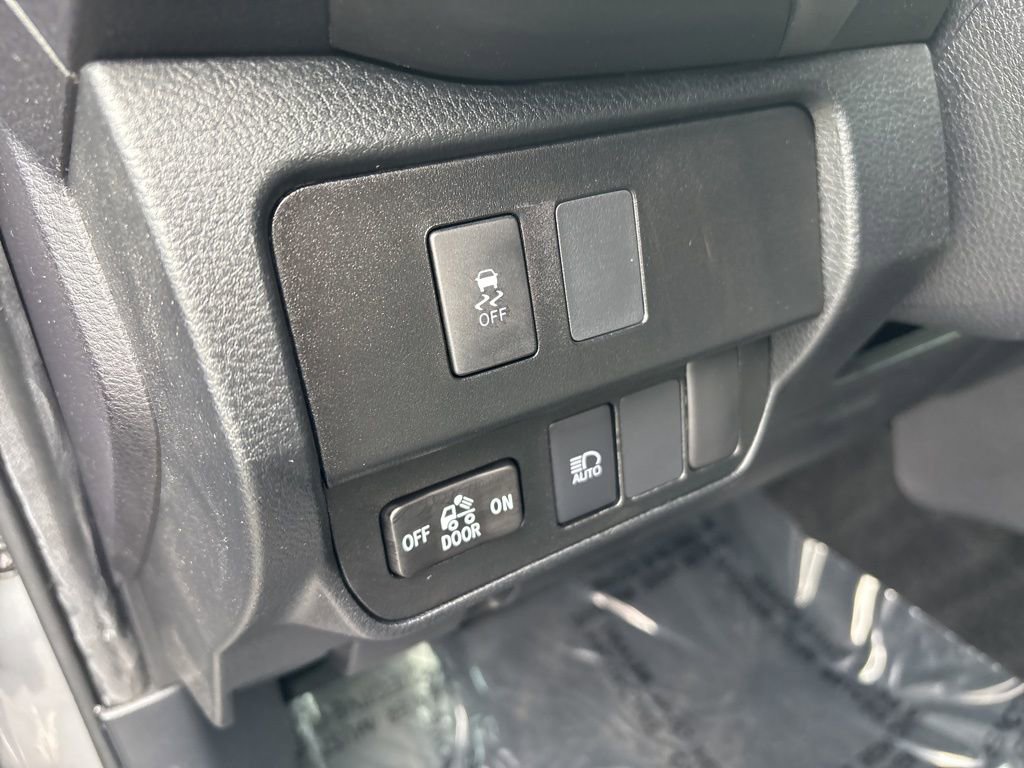 Used 2021 Toyota Tacoma SR5 image 21