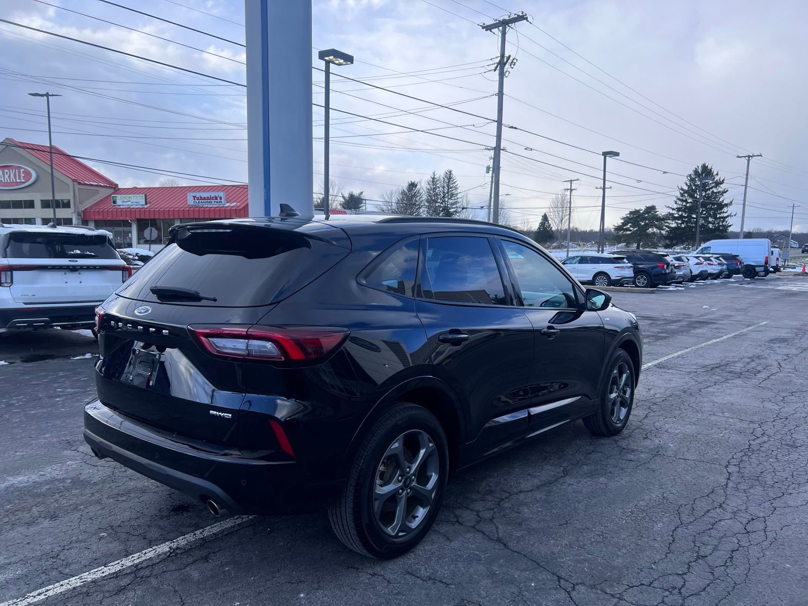 Used 2023 Ford Escape ST-Line w/ Tech Pack #1 image 7