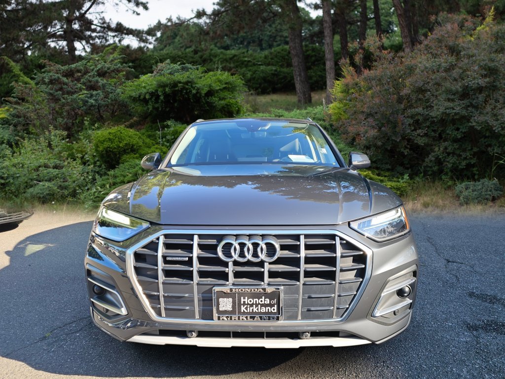 Used 2023 Audi Q5 2.0T Premium AWD/4WD image 2
