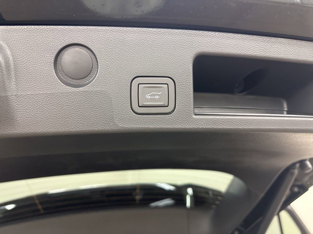 New 2026 Chevrolet Equinox RS w/ Convenience Package III image 27